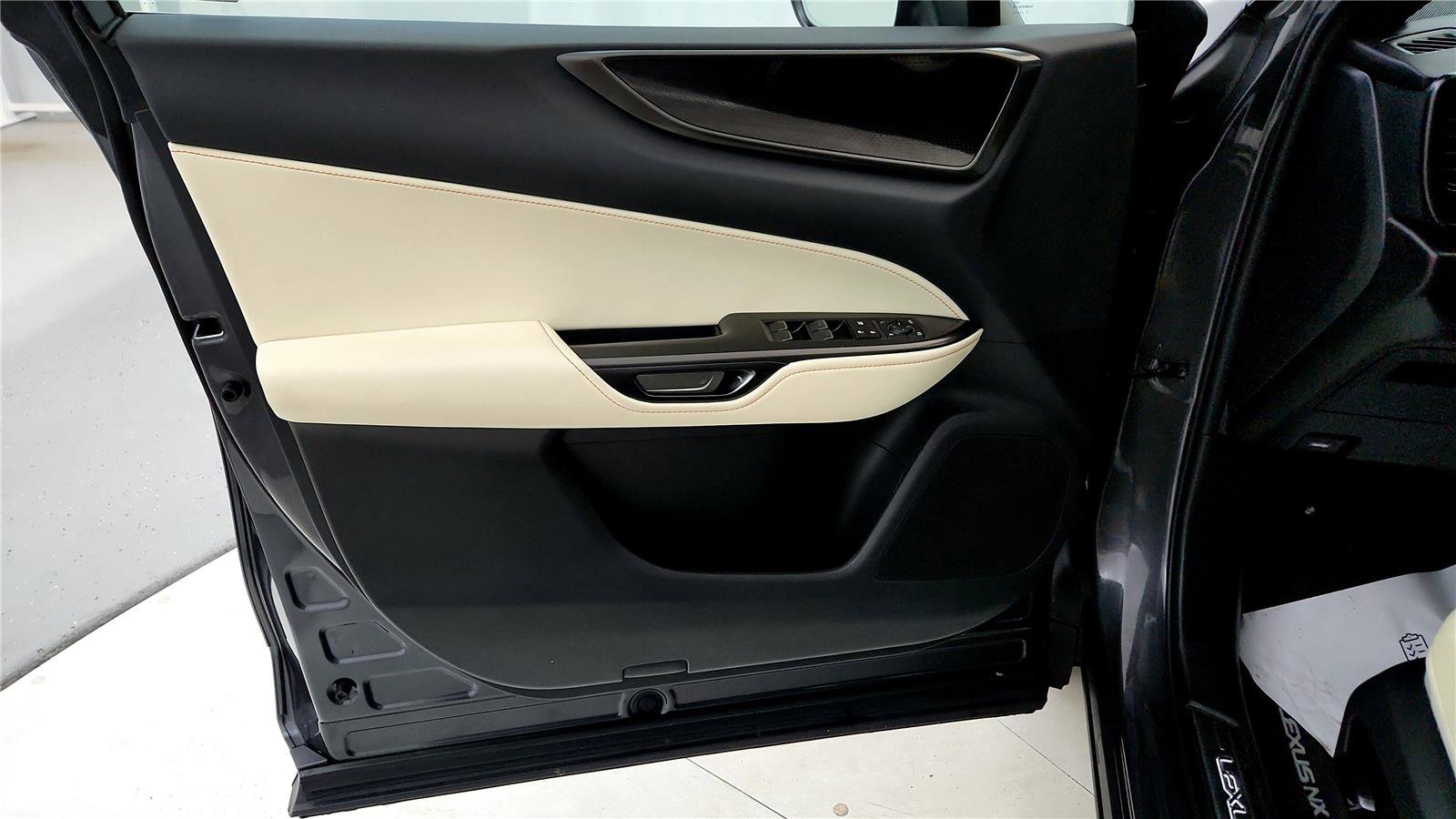 Used 2024 Lexus NX 350 NX 350 w/ Cold Area Package image 22