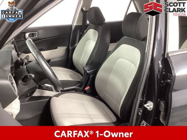 Used 2021 Hyundai Venue SEL w/ Cargo Package FWD image 14