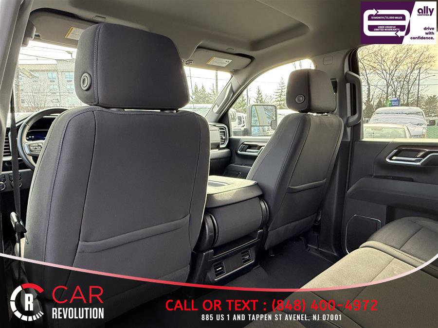 Used 2024 Chevrolet Silverado 2500 LT AWD/4WD image 35