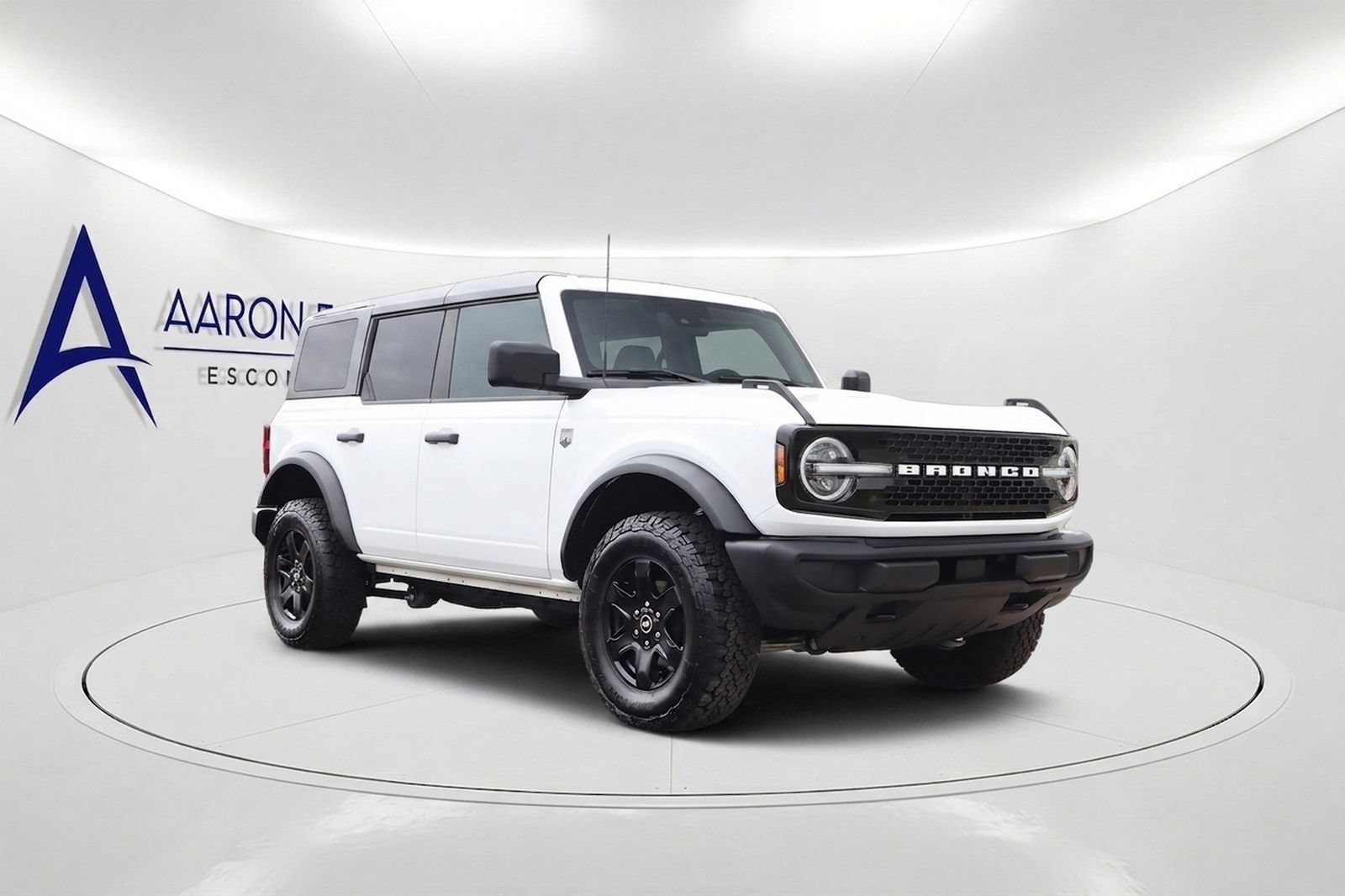Used 2025 Ford Bronco Big Bend AWD/4WD image 3