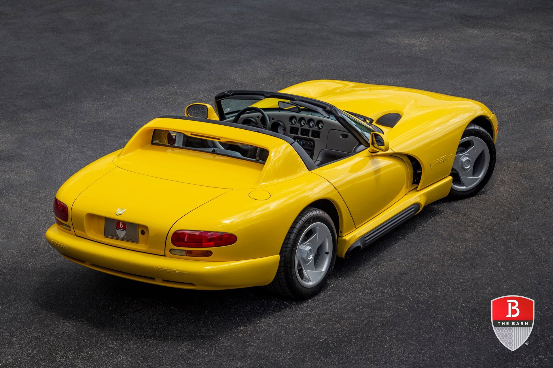 Used 1995 Dodge Viper RT/10 image 3