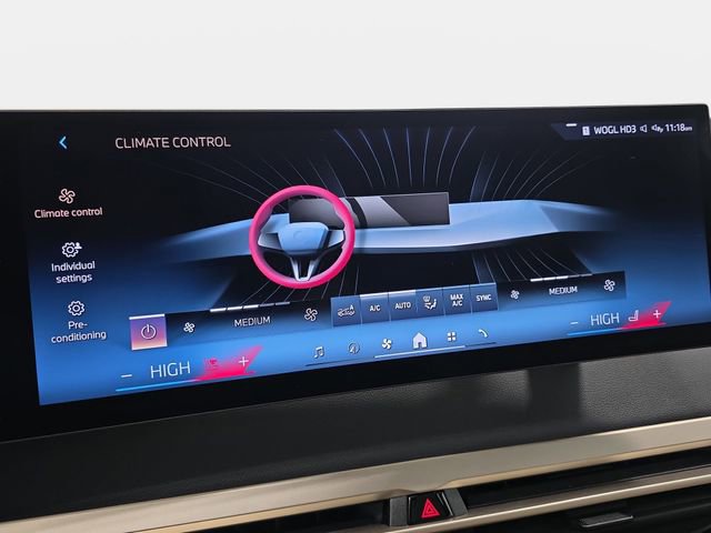Certified 2025 BMW iX xDrive50 image 21