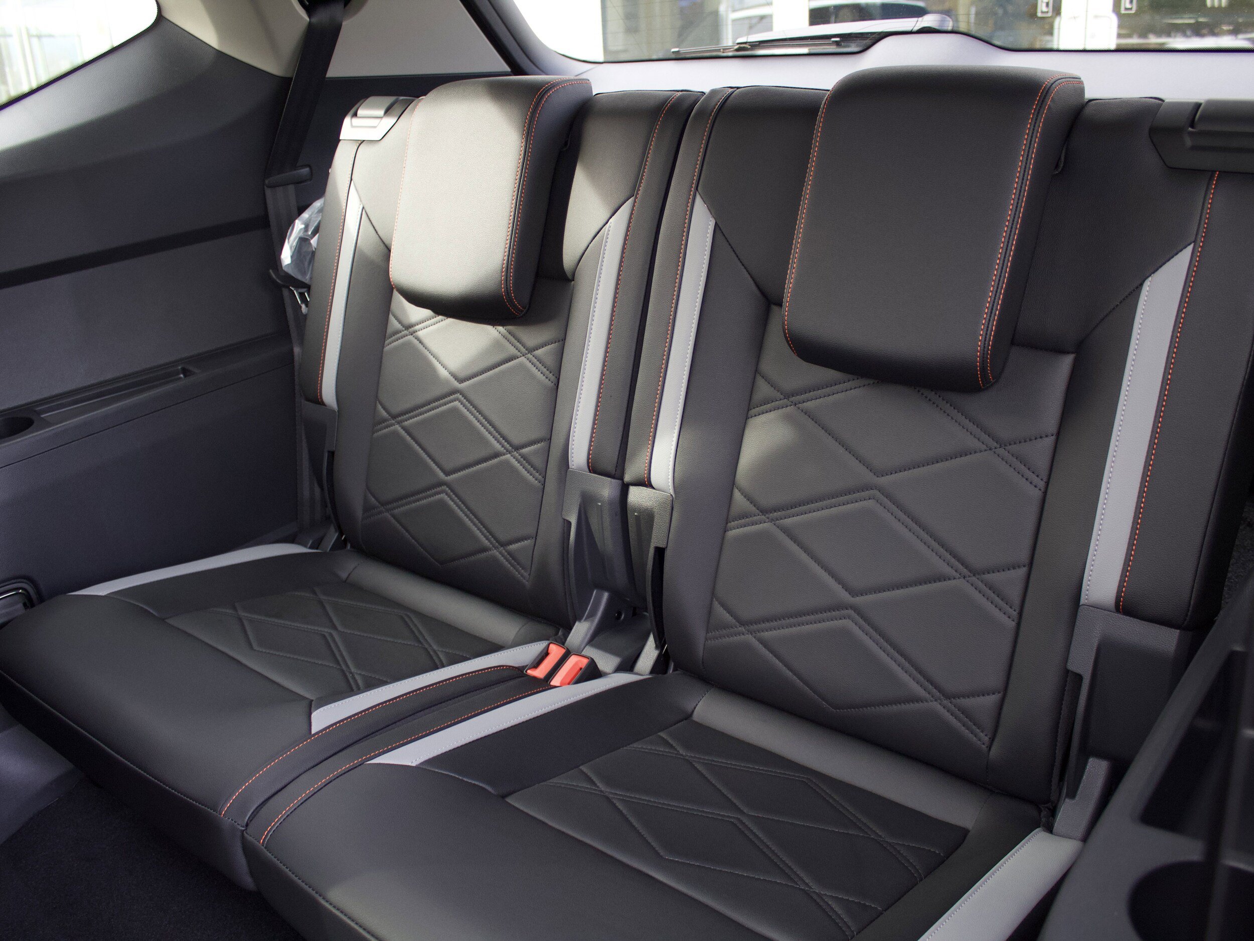 New 2026 Volkswagen Atlas Peak Edition AWD/4WD image 28