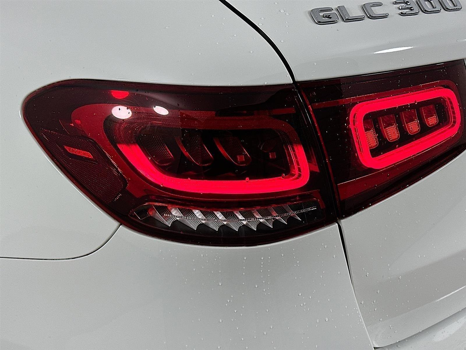 Certified 2022 Mercedes-Benz GLC 300 4MATIC image 14