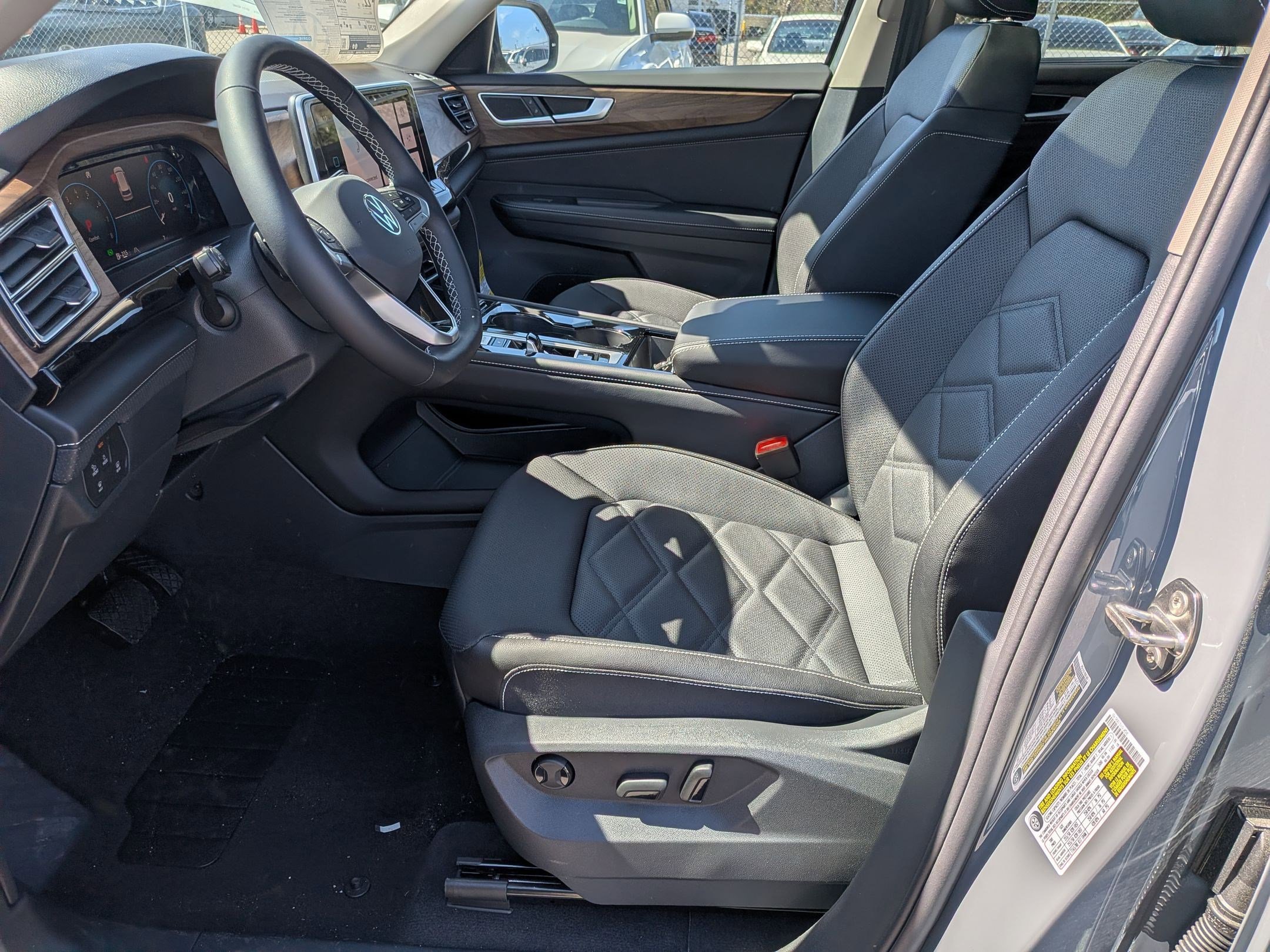 New 2026 Volkswagen Atlas SE AWD/4WD image 13