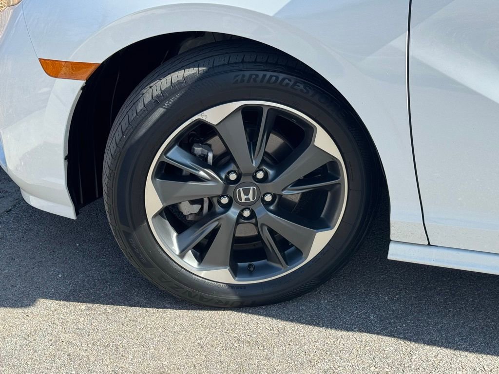 Used 2023 Honda Odyssey Elite image 12