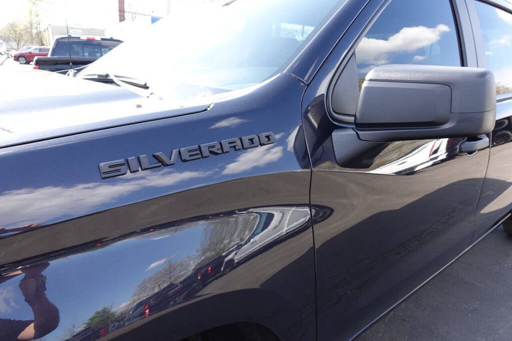 Used 2024 Chevrolet Silverado 1500 W/T w/ WT Fleet Convenience Package AWD/4WD image 8