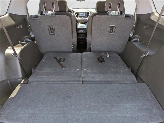 Used 2019 GMC Acadia SLE w/ LPO, Floor Liner Package FWD image 6