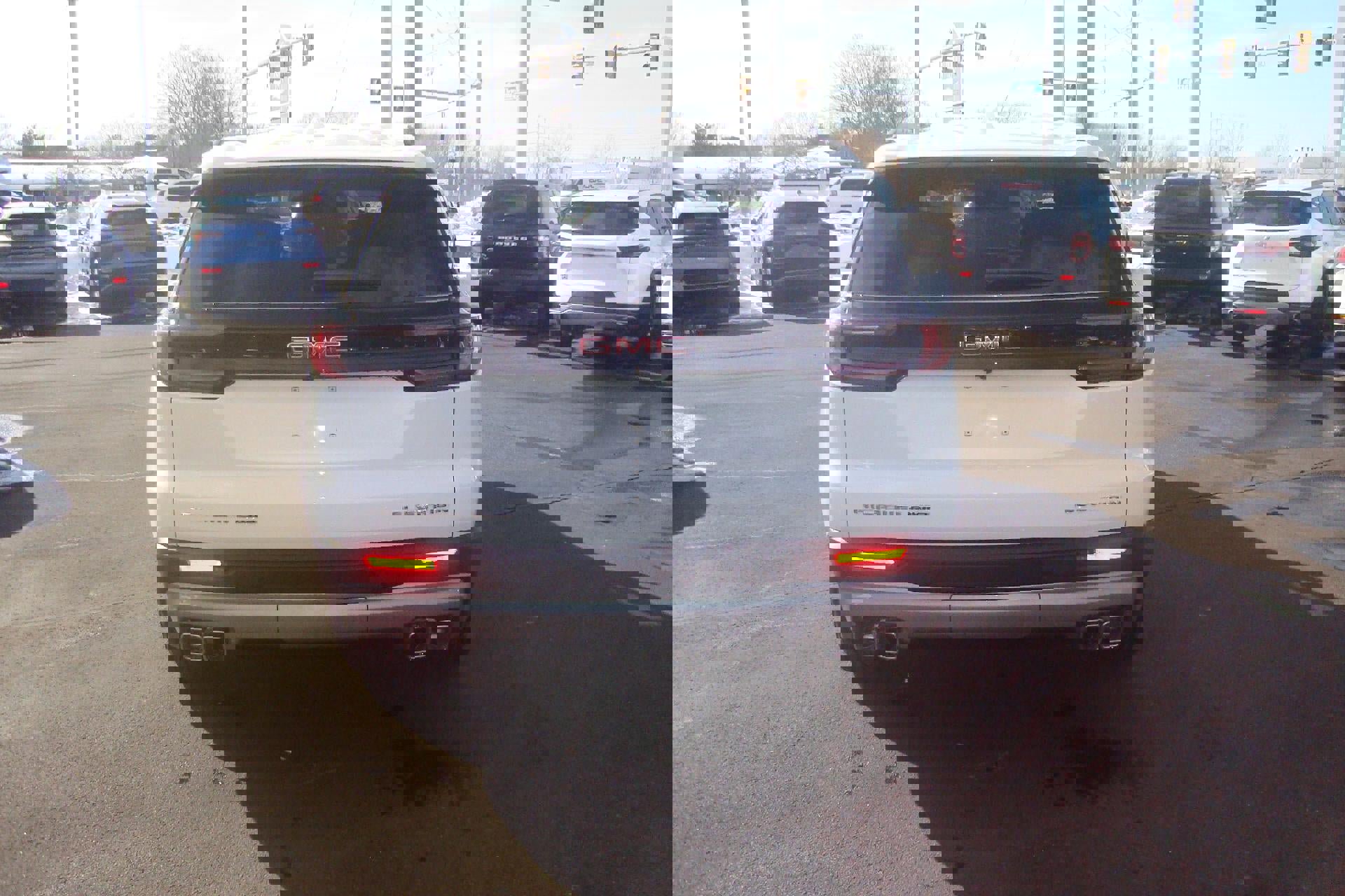 New 2026 GMC Acadia Elevation AWD/4WD image 5