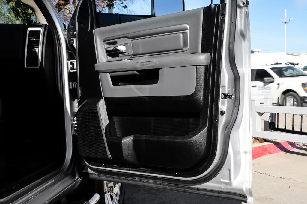 Used 2015 RAM 2500 SLT image 39