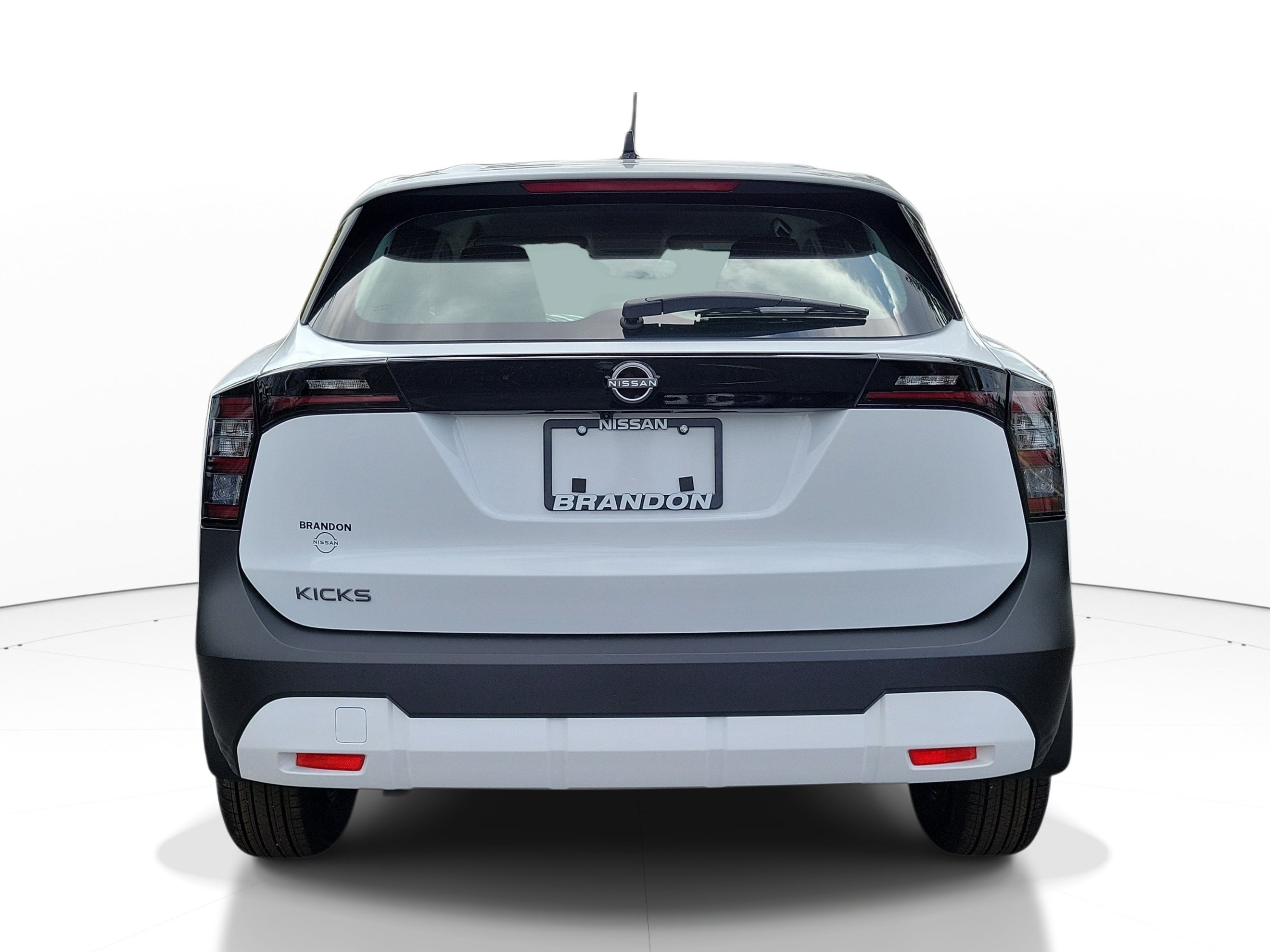 New 2027 Nissan Kicks S FWD image 5