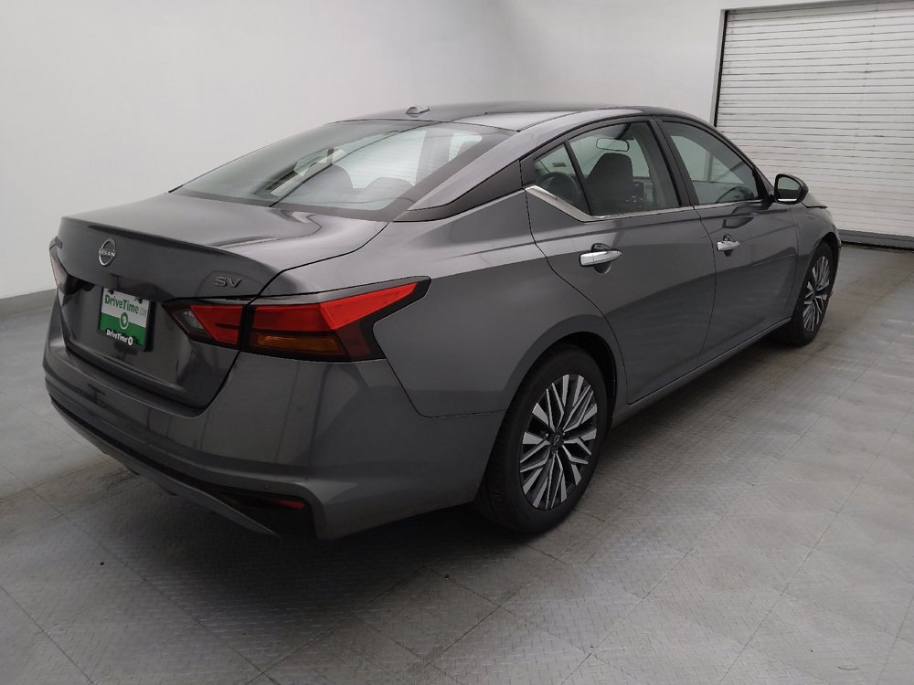 Used 2024 Nissan Altima 2.5 SV image 9