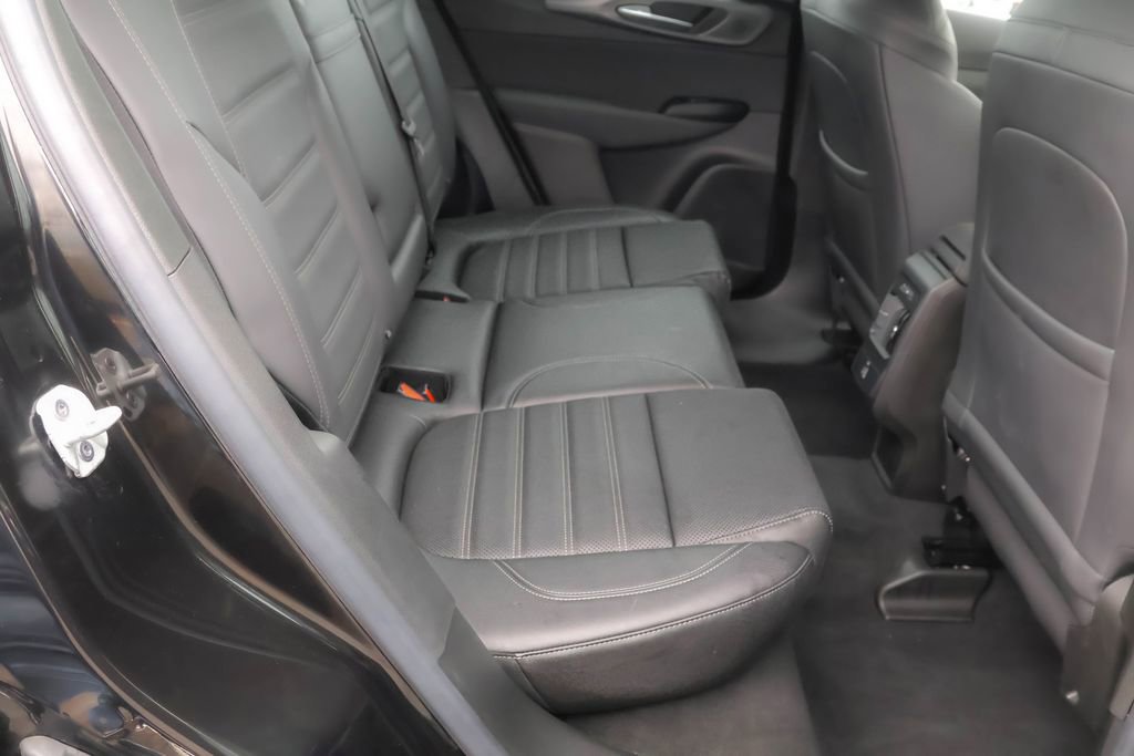Used 2024 Alfa Romeo Tonale Ti image 28