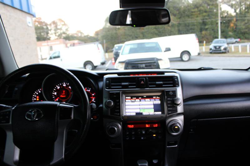 Used 2011 Toyota 4Runner Limited image 9