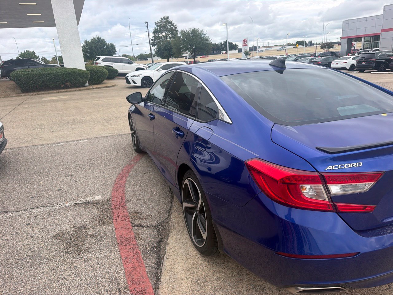 Used 2021 Honda Accord Sport Special Edition image 6
