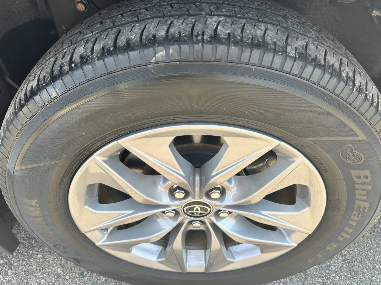 Used 2022 Toyota Sienna LE image 23