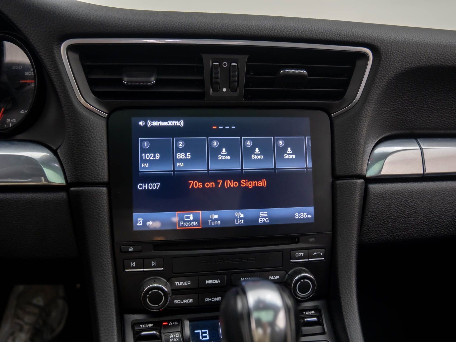 Used 2017 Porsche 911 Carrera image 22