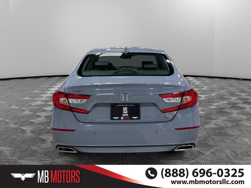 Used 2022 Honda Accord Touring image 4