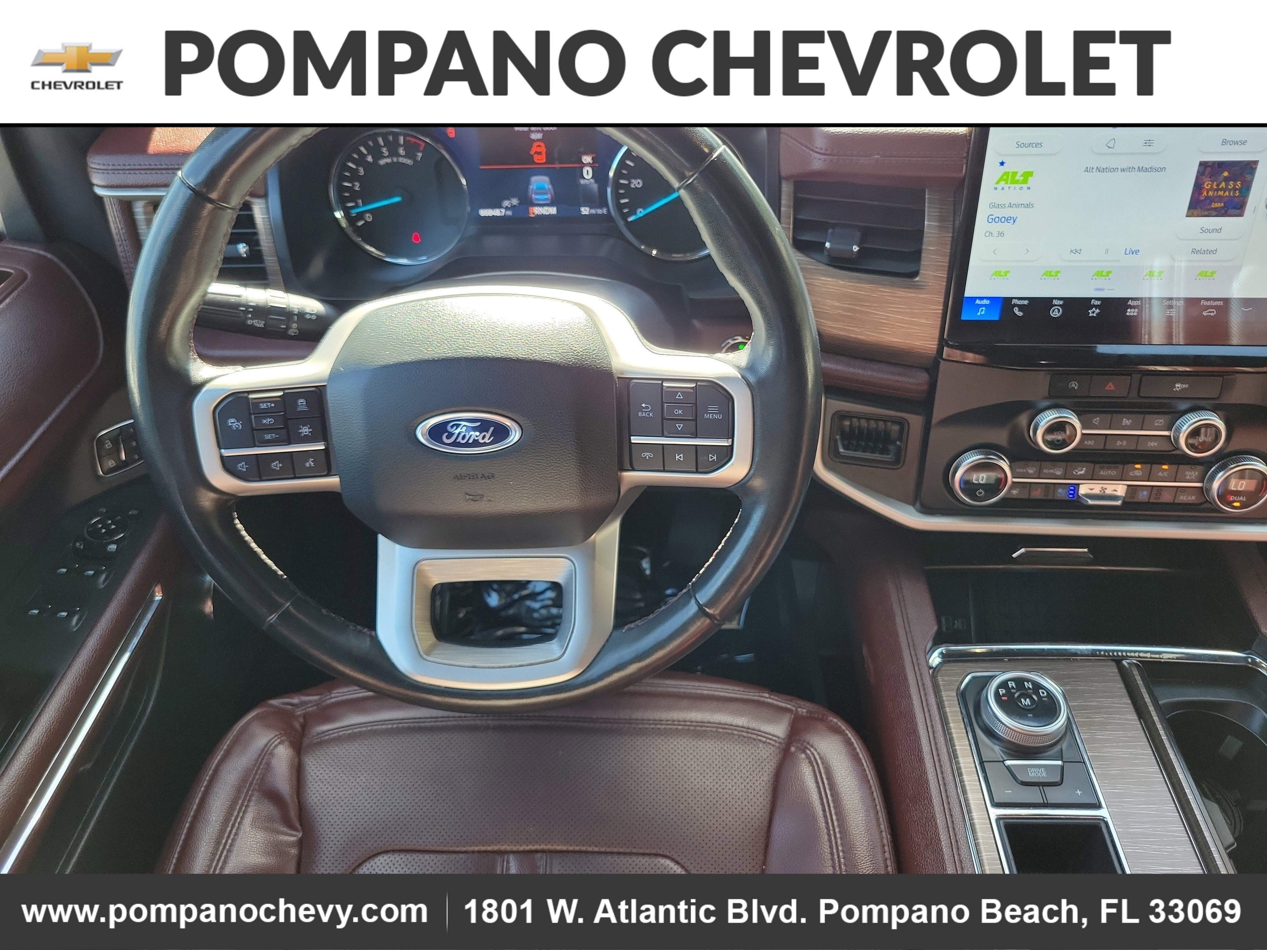 Used 2023 Ford Expedition Limited image 15