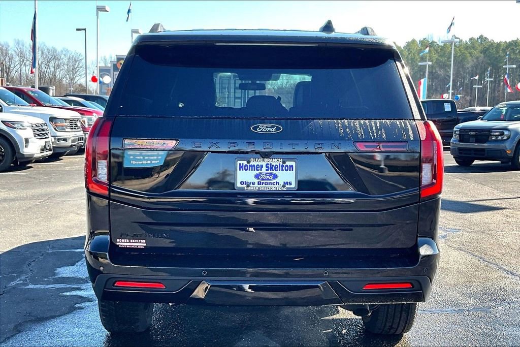 New 2026 Ford Expedition Platinum w/ Stealth Appearance Package image 4