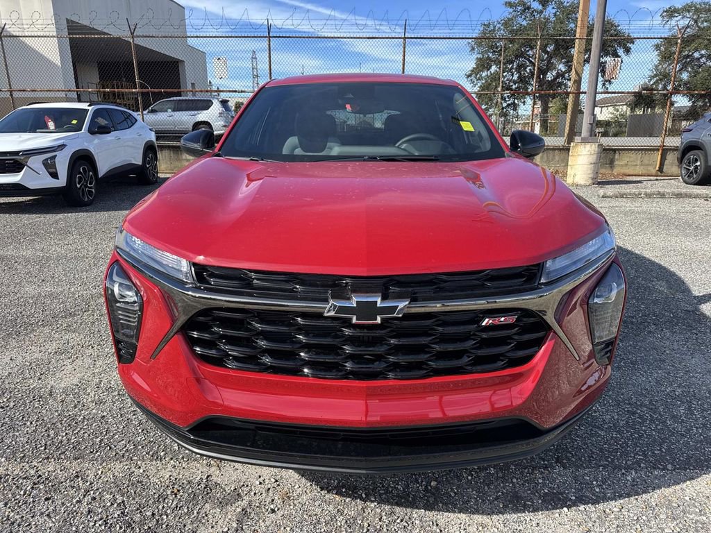 New 2026 Chevrolet Trax RS image 2