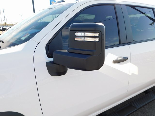 Used 2023 Chevrolet Silverado 2500 Custom image 14