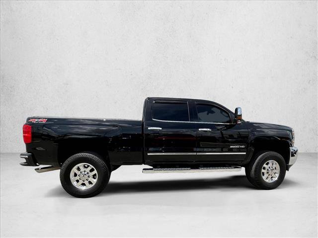 Used 2015 Chevrolet Silverado 2500 LTZ w/ Driver Alert Package image 5