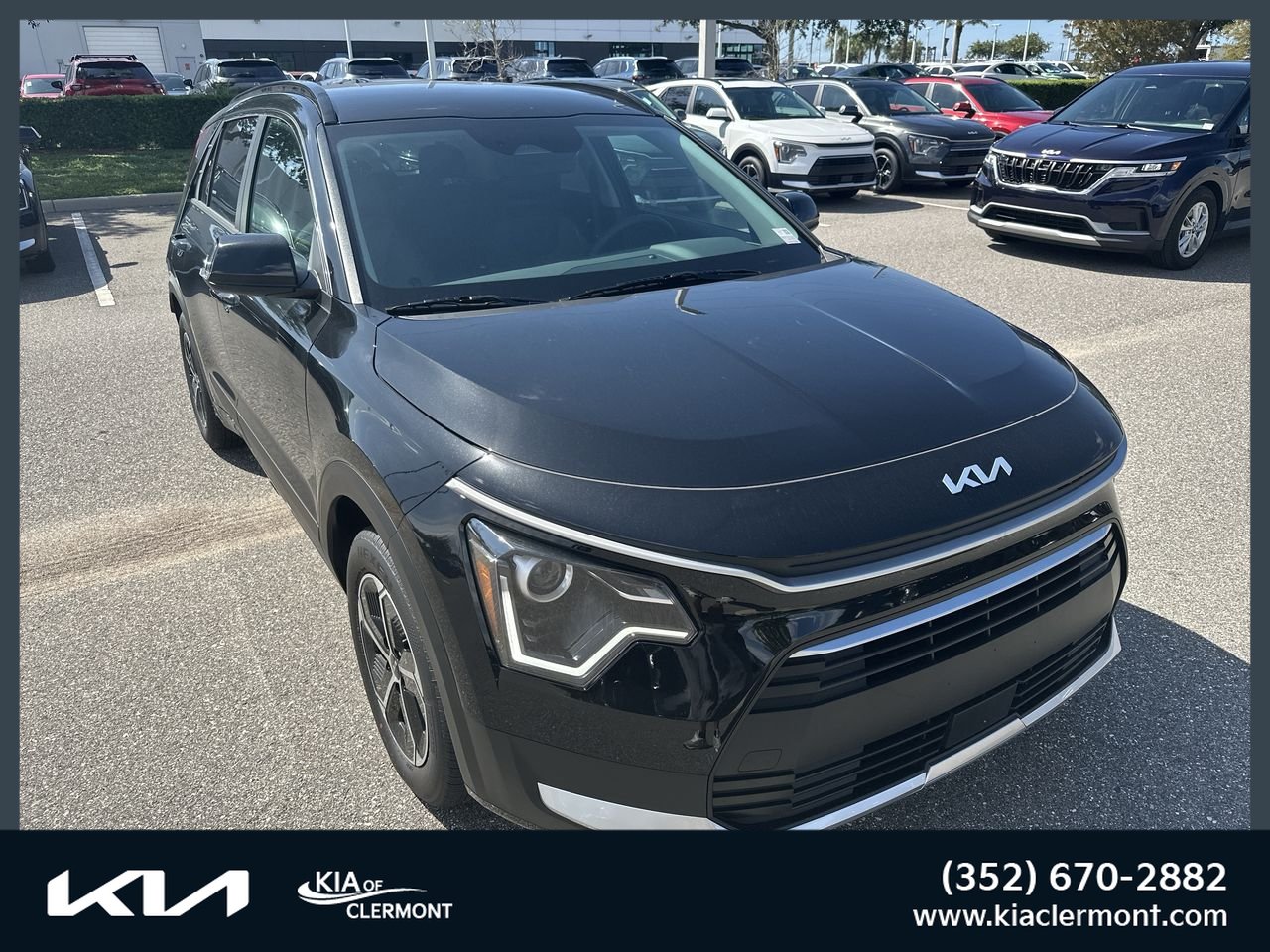 New 2026 Kia Niro EX FWD image 1