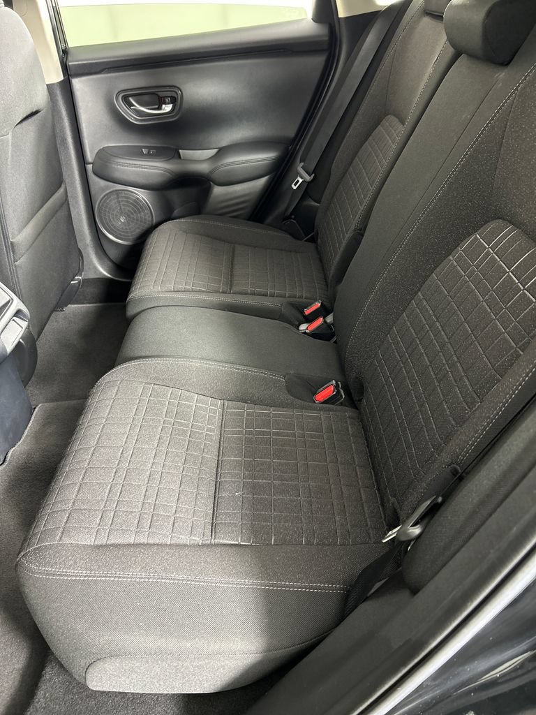 Used 2025 Honda HR-V LX image 16
