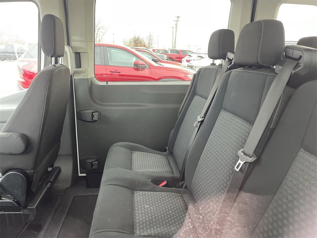 Used 2023 Ford Transit 350 XLT image 8