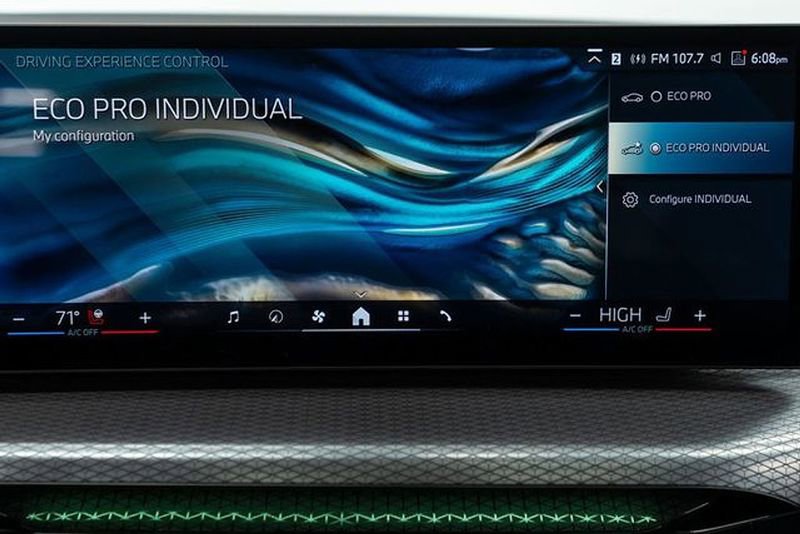 Used 2025 BMW 430i xDrive w/ Premium Package image 24