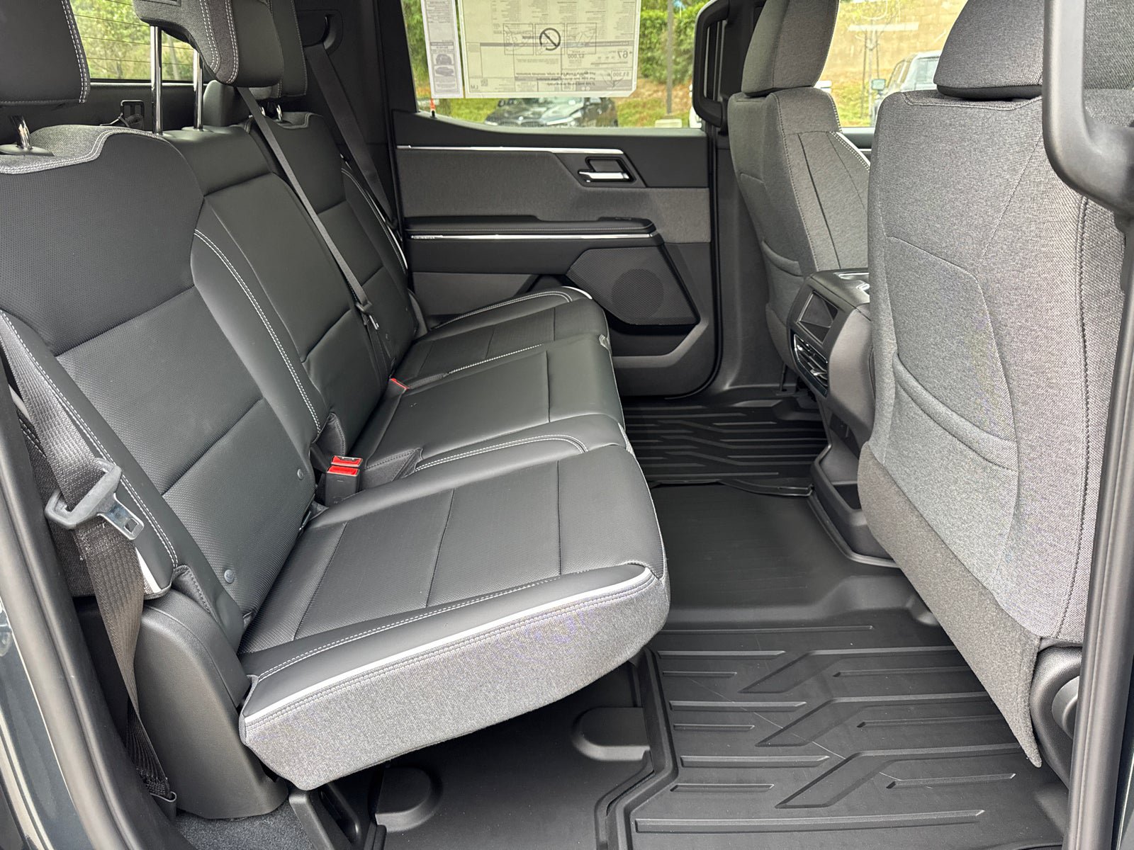 Used 2026 GMC Sierra EV Elevation AWD/4WD image 18