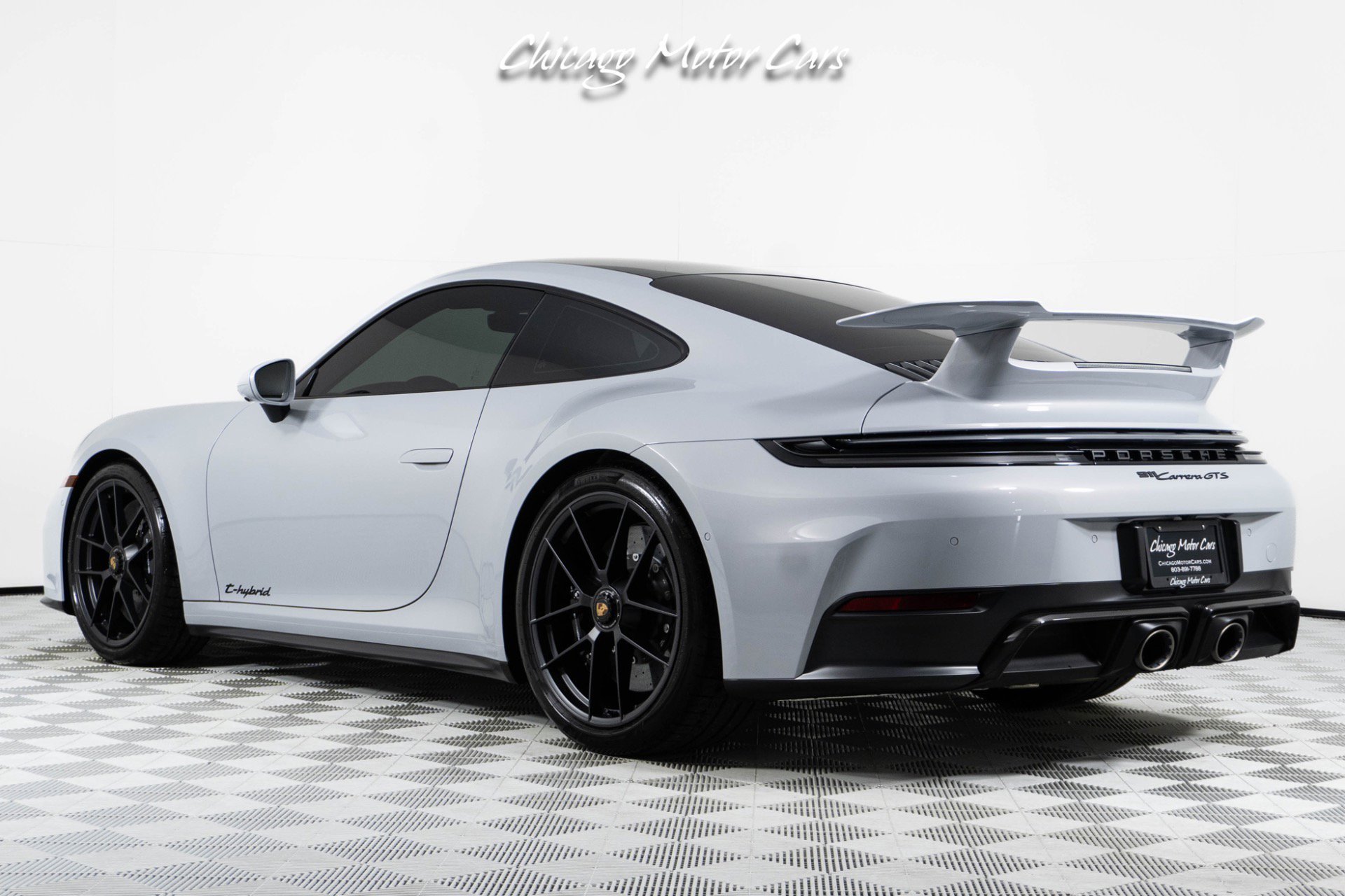Used 2026 Porsche 911 GTS image 17