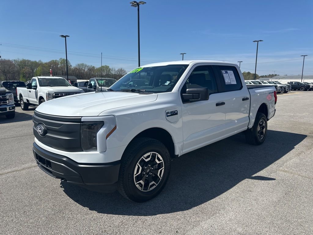 Used 2024 Ford F150 Lightning Pro image 5