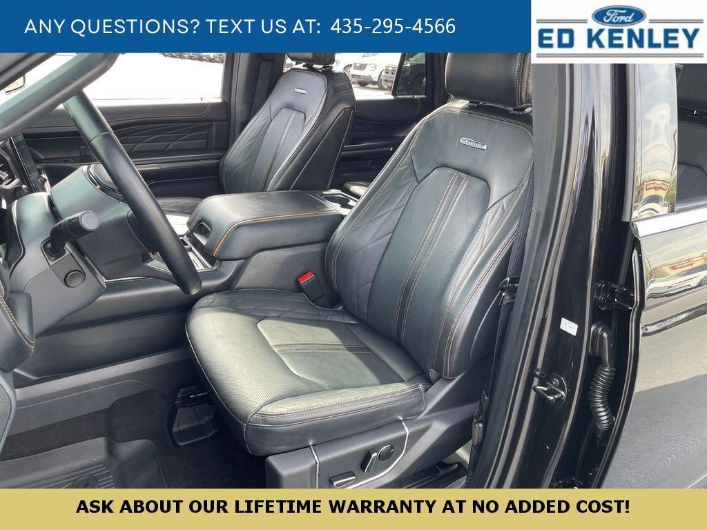 Used 2023 Ford Expedition Max Platinum AWD/4WD image 3