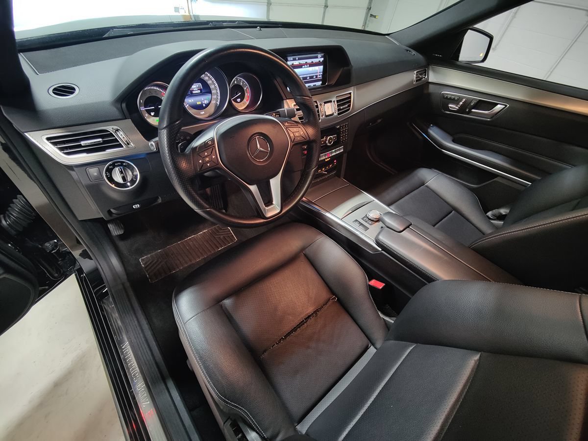 Used 2014 Mercedes-Benz E 350 4MATIC Wagon image 28