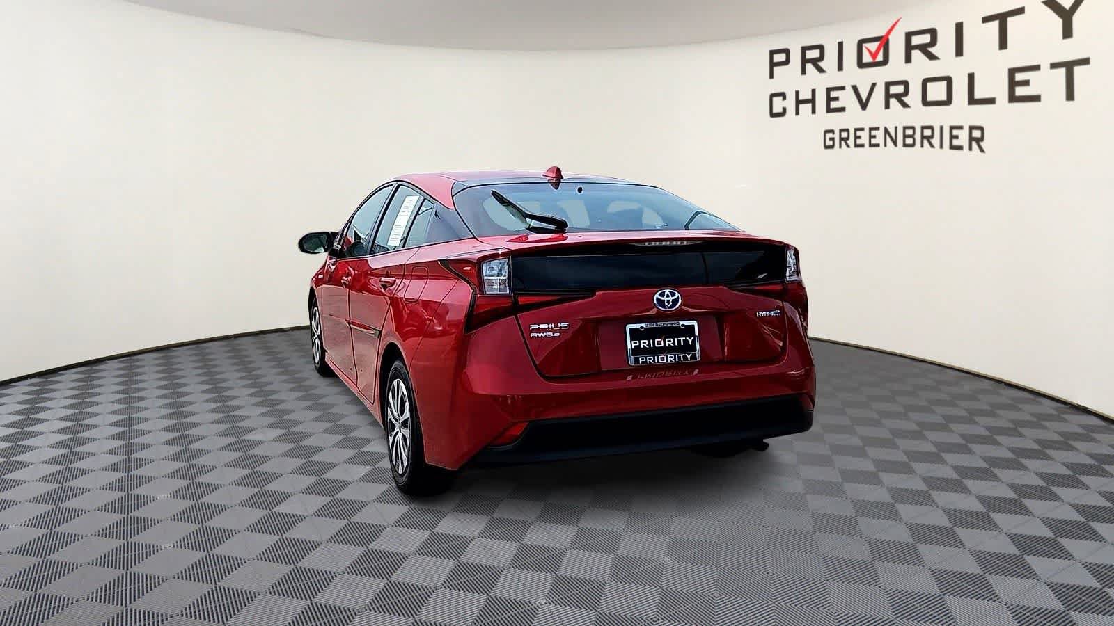 Used 2022 Toyota Prius LE AWD/4WD image 7