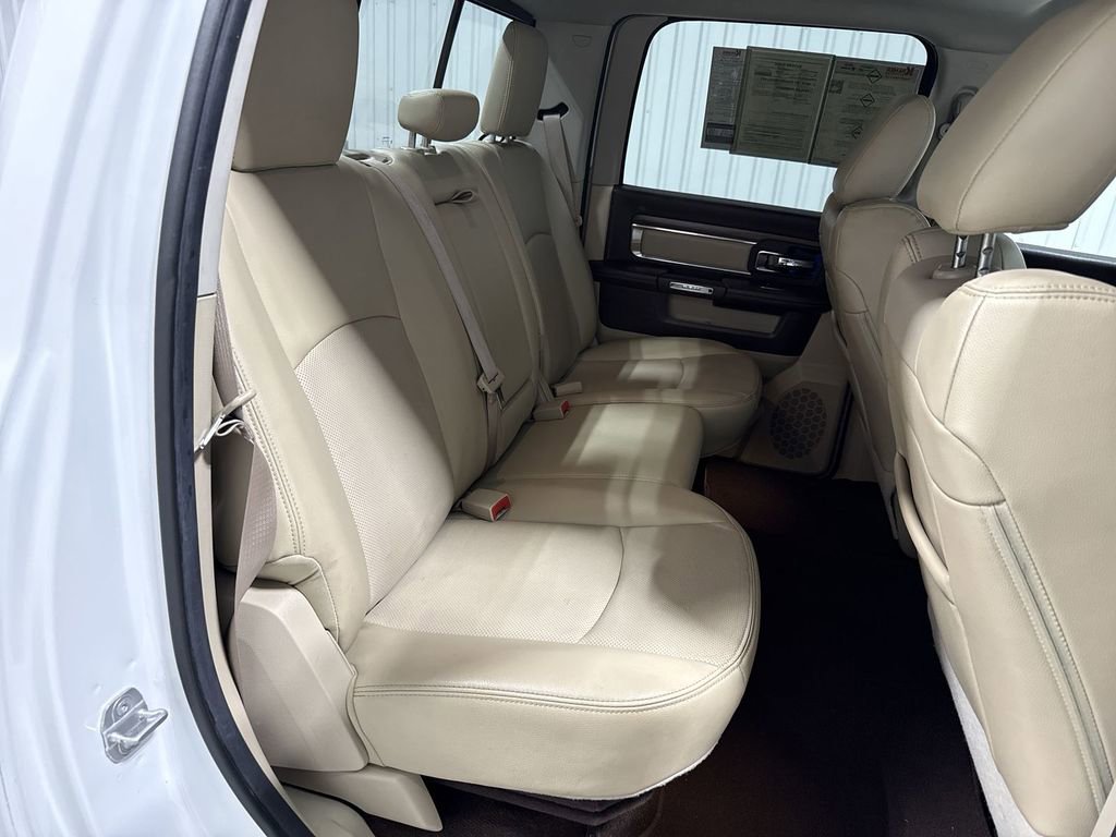 Used 2014 RAM 3500 Laramie RWD image 28