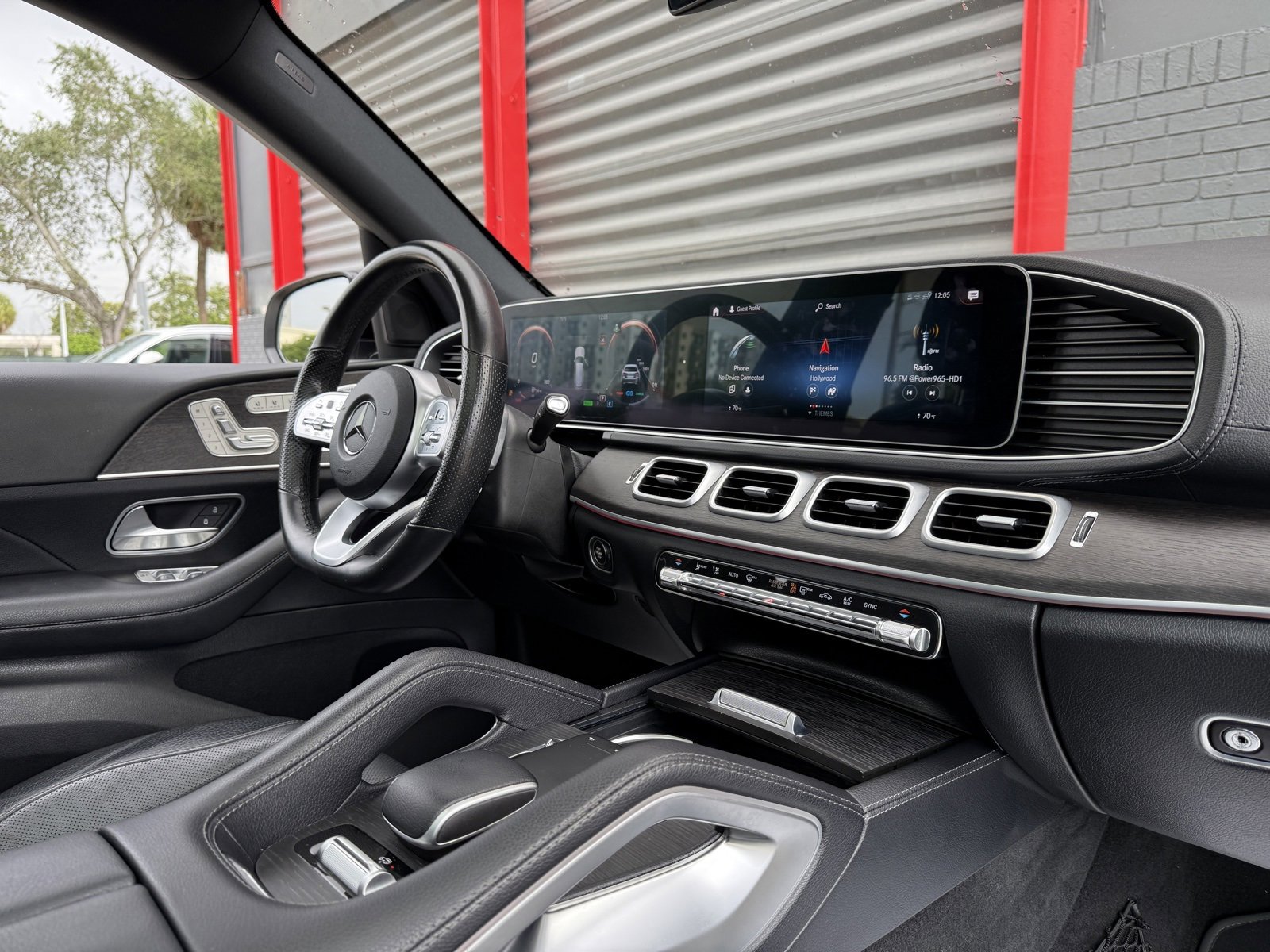 Used 2020 Mercedes-Benz GLS 580 GLS 580 image 24