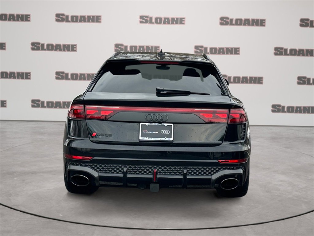 Certified 2025 Audi RS Q8 performance image 4