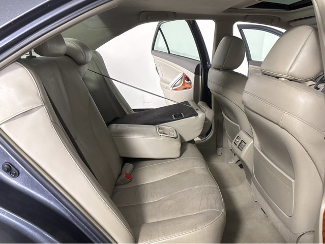 Used 2010 Toyota Camry XLE image 35