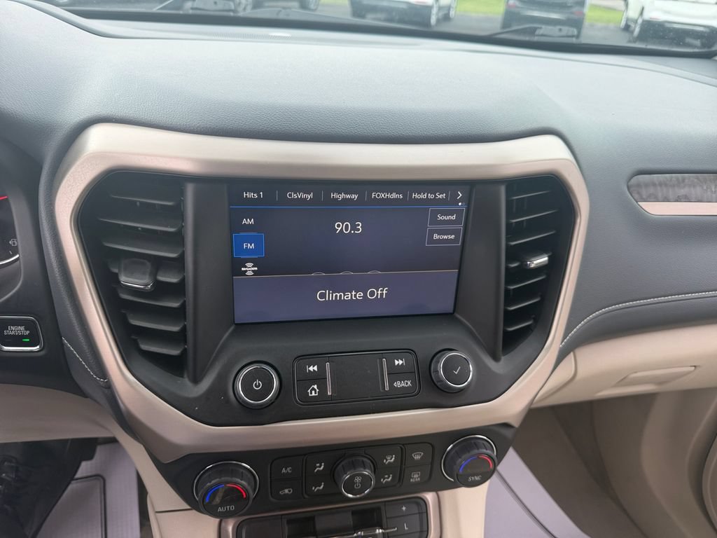 Used 2023 GMC Acadia Denali AWD/4WD image 17