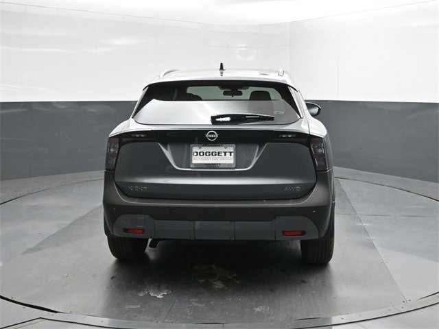 New 2026 Nissan Kicks SV w/ SV Premium Package image 8