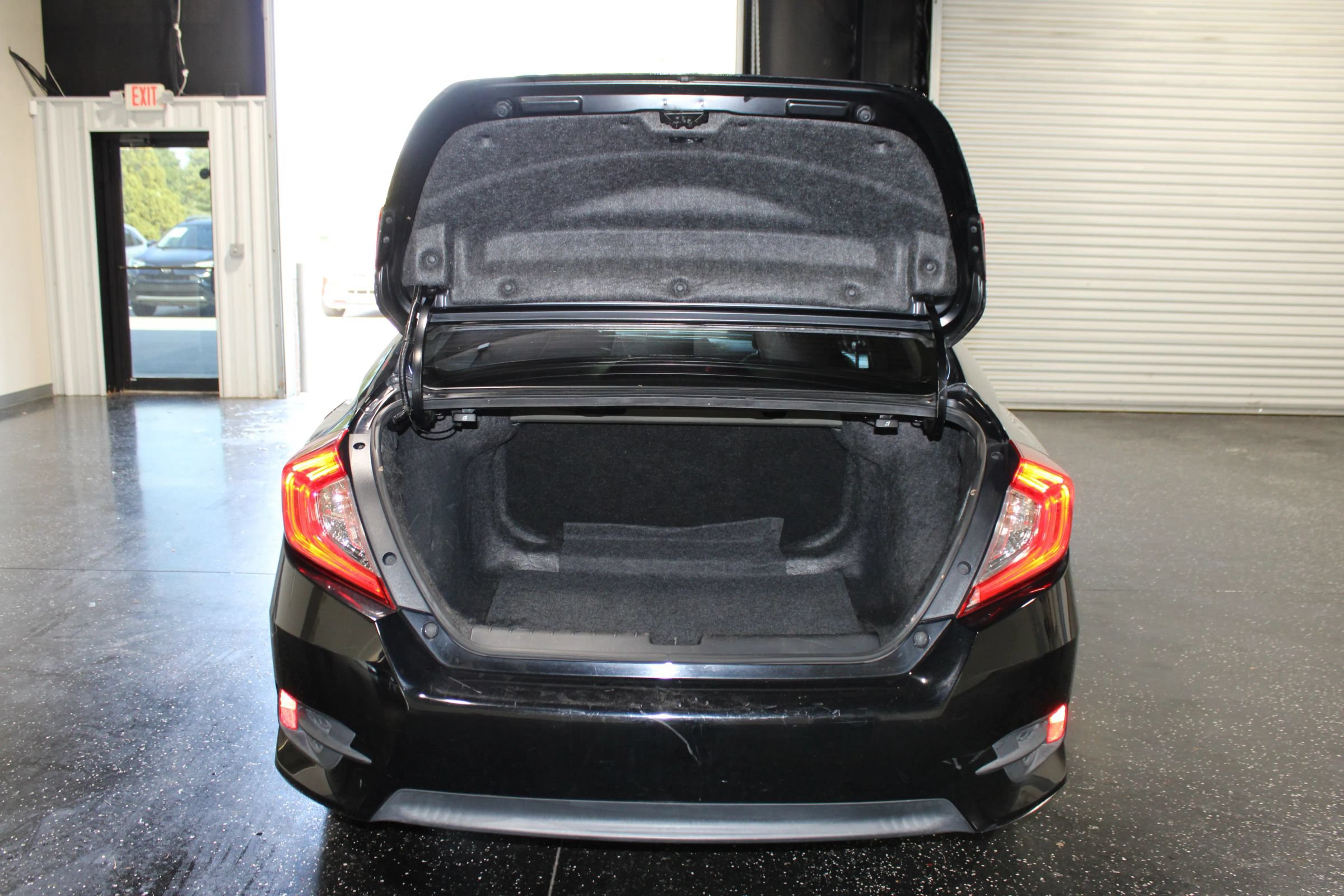 Used 2017 Honda Civic EX image 32