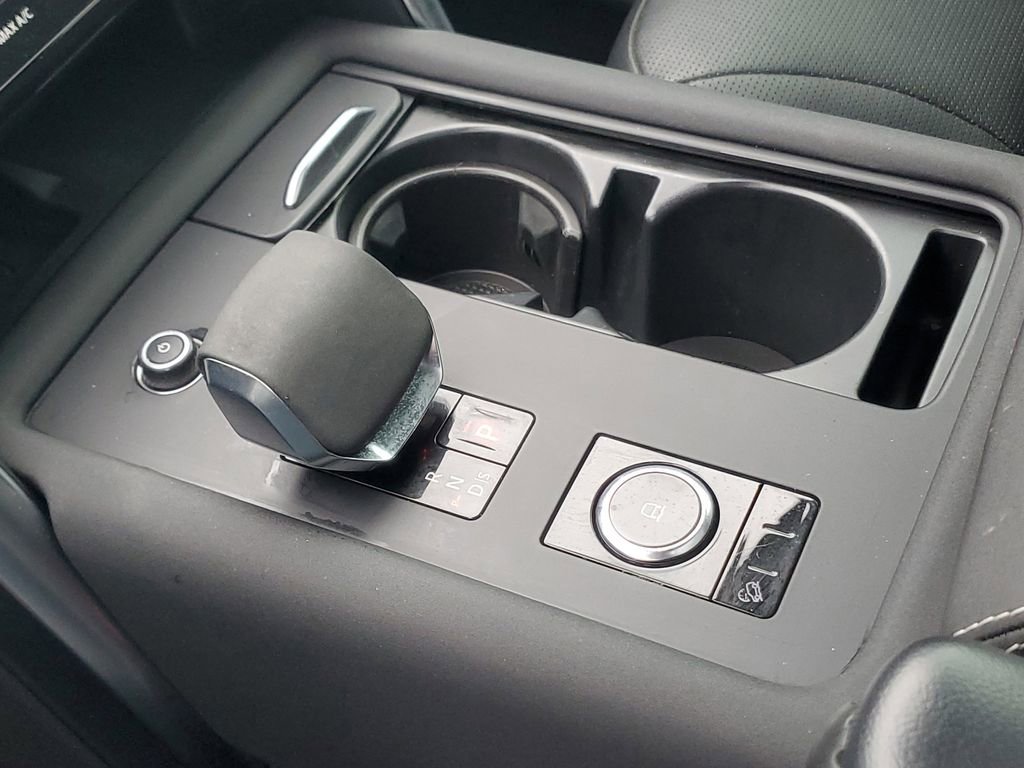 Certified 2023 Land Rover Discovery S R-Dynamic AWD/4WD image 25