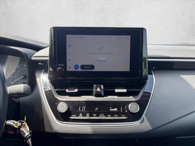 Certified 2025 Toyota Corolla LE FWD image 14