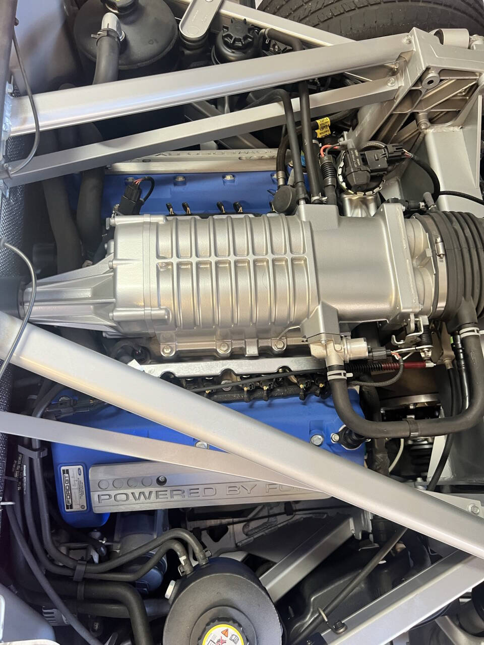 Used 2005 Ford GT RWD image 58