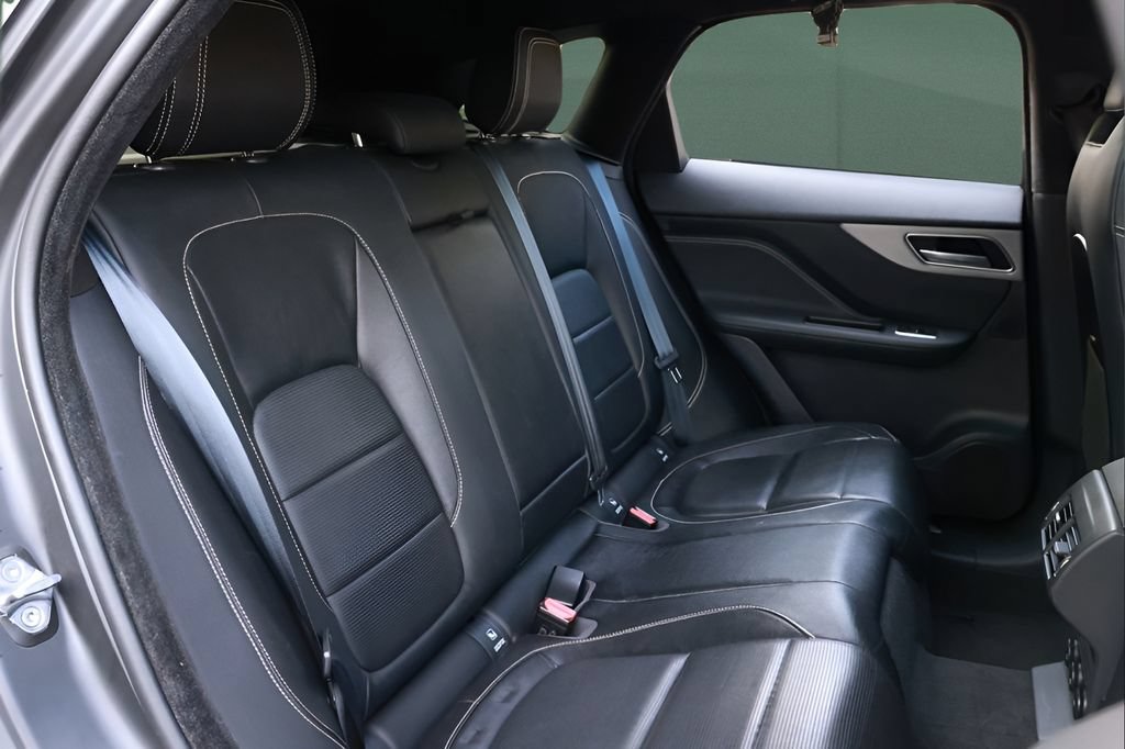 Used 2019 Jaguar F-PACE S AWD/4WD image 28