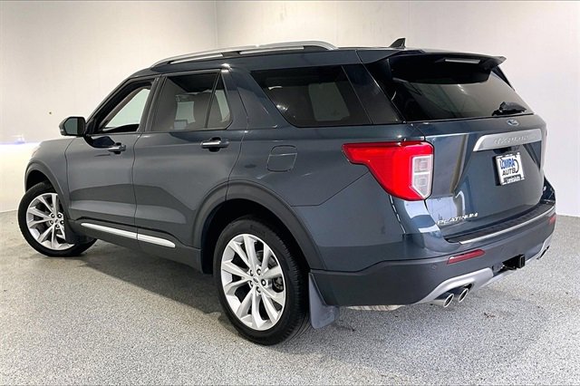 Used 2022 Ford Explorer Platinum w/ Technology Package image 4