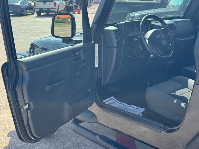 Used 2006 Jeep Wrangler SE AWD/4WD image 9